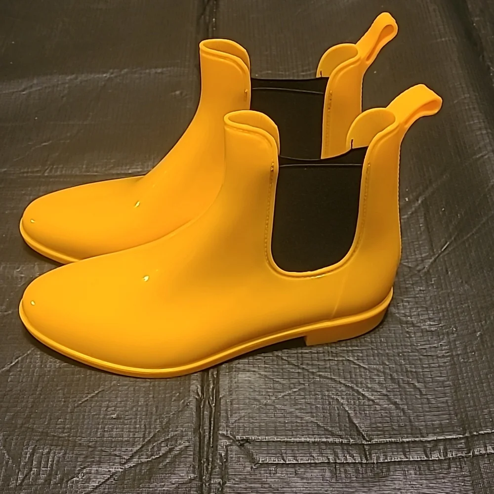 Yellow Ankle Rainboots Size 42